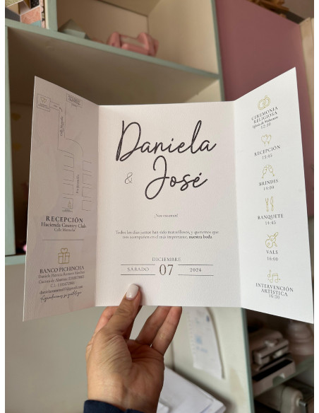 Invitación Abierta + Nombre colgante
