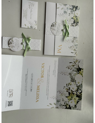 Invitación una pieza premium + Nombres dorados