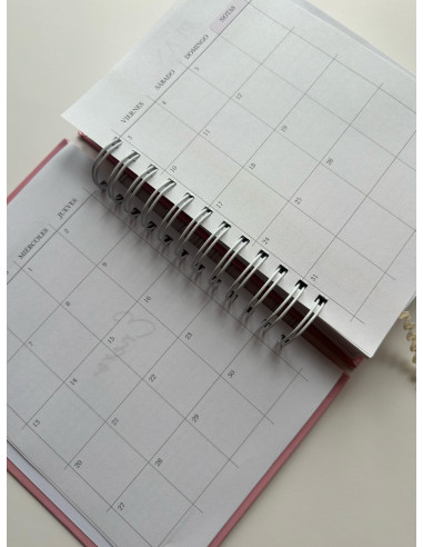 Agenda Medium: Hojas de Relleno a elección