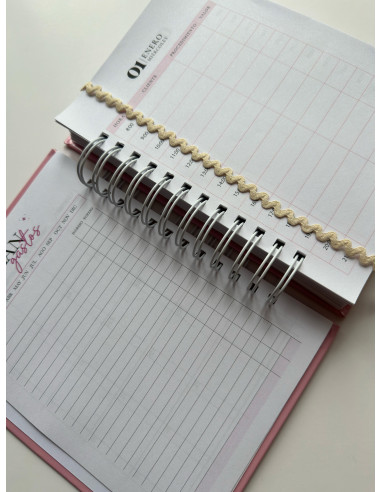 Agenda Medium: Hojas de Relleno a elección