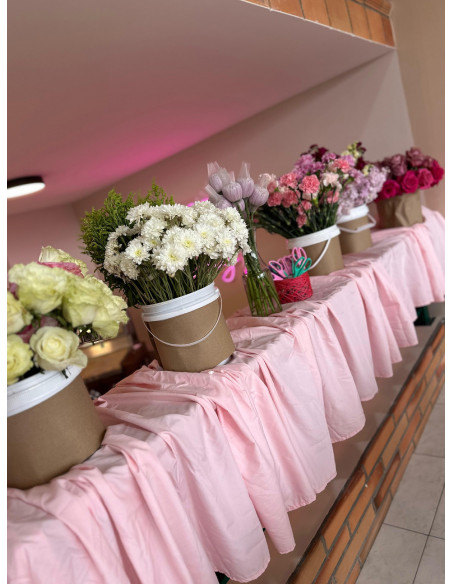 Actividad: Pintar Maceta & Flores