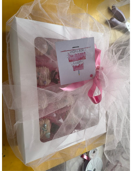 Caja + Fresas